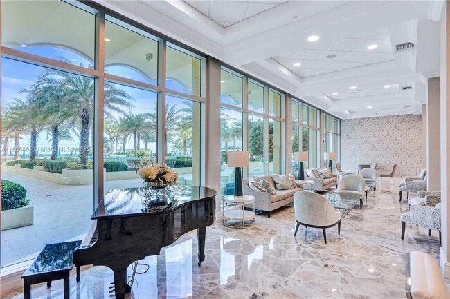 Building Photo - 2501 S Ocean Dr