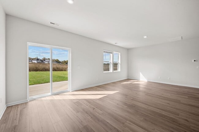 Building Photo - Move-in Specials Available! Beautiful New Construction!