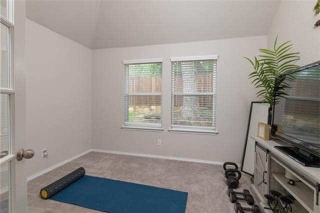 Building Photo - 233 Gardenia Dr
