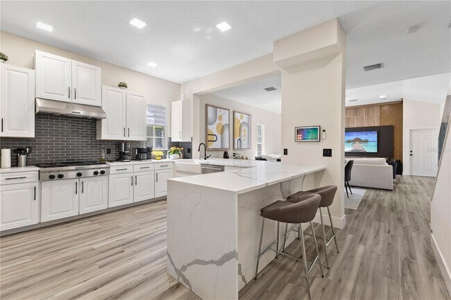 Building Photo - 11342 S Camden Commons Dr