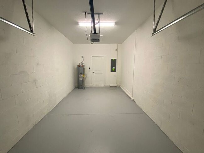 Building Photo - 3 bedroom Champions Gate Villa!