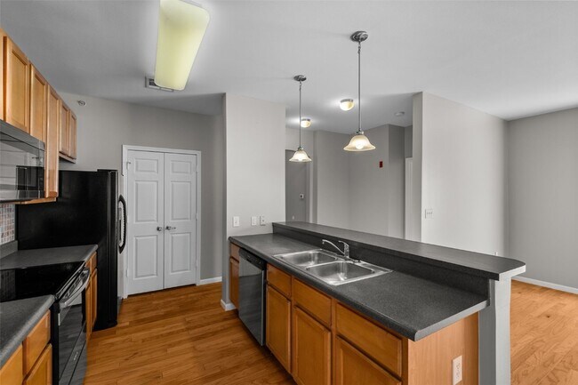 Building Photo - 42 Kassebaum Ln