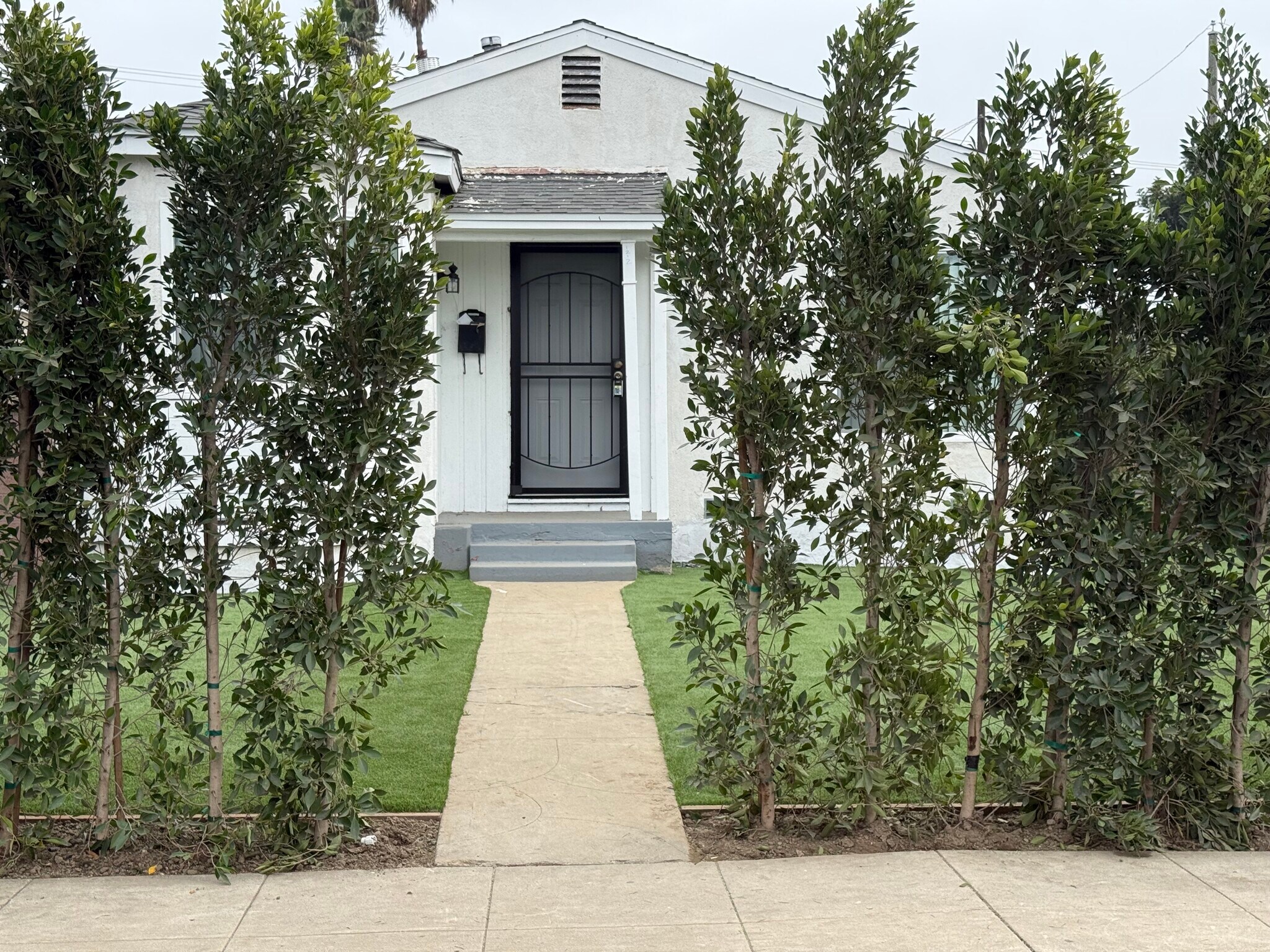 Front of unit view - 1214 S Temple Ave