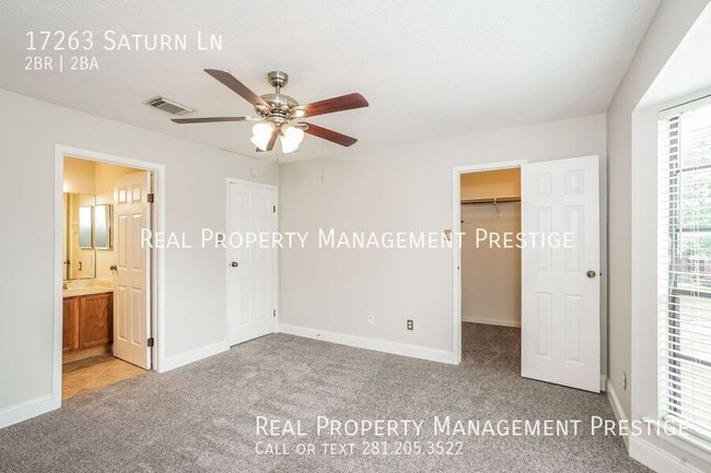 Building Photo - 17263 Saturn Ln