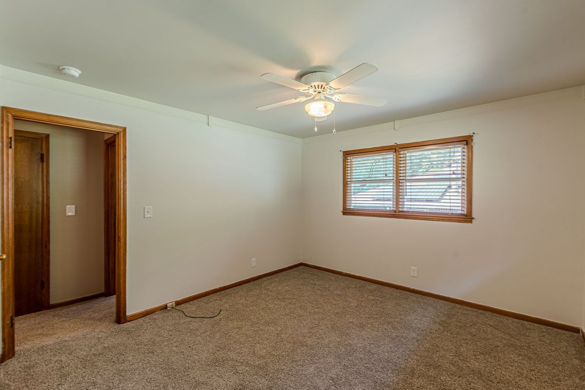 Building Photo - 3920 Cliftondale Pl