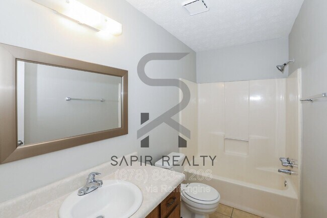 Building Photo - 320 Sprucewood Ct