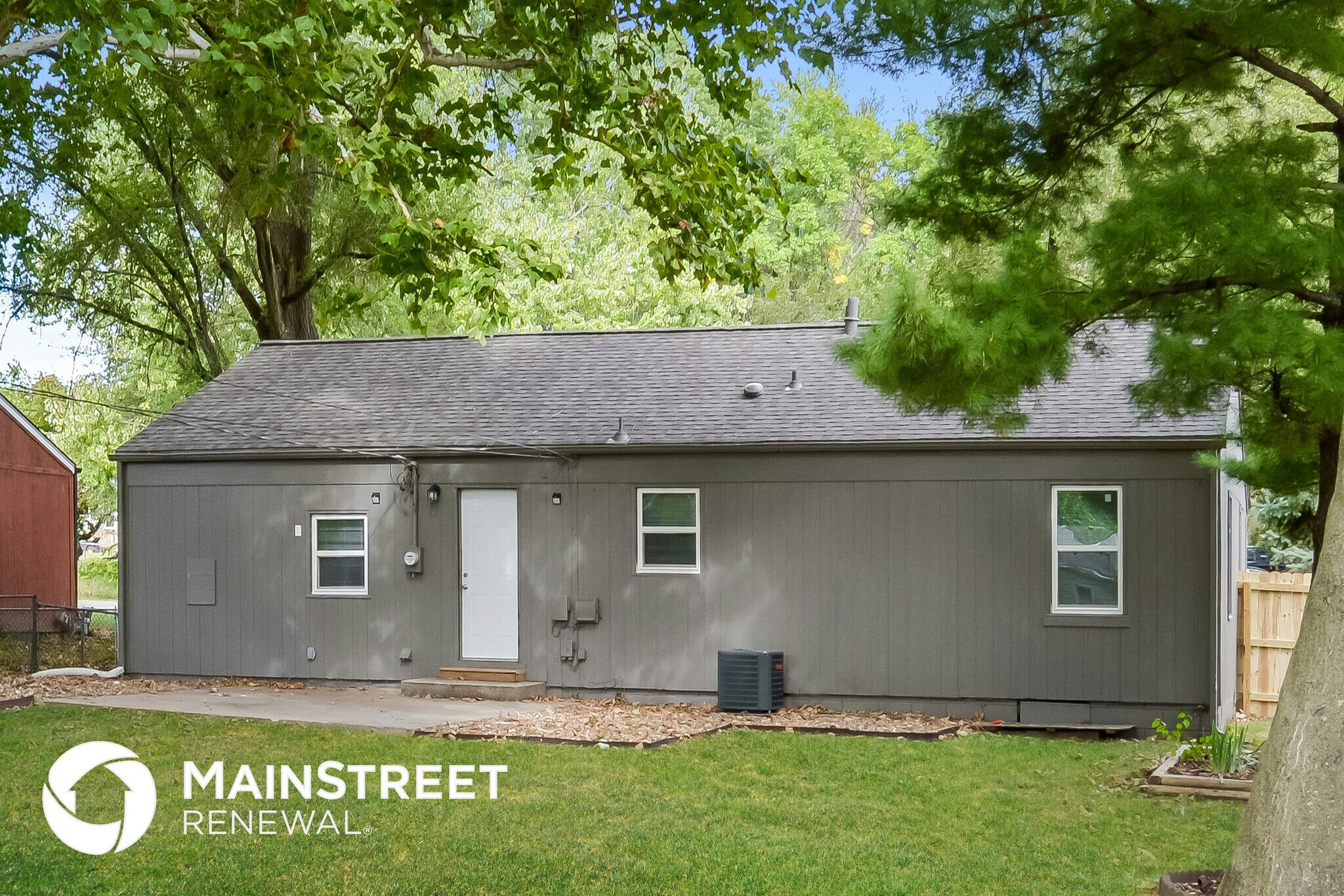 Building Photo - 11105 W 69th St