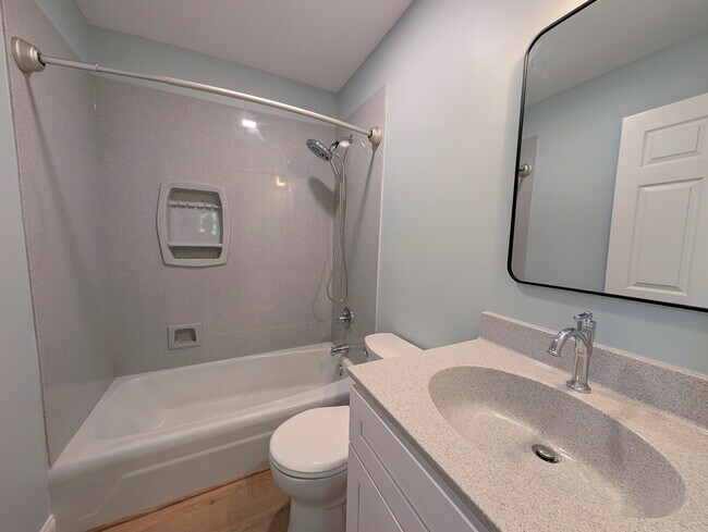 Building Photo - 1274 Tredwell Dr