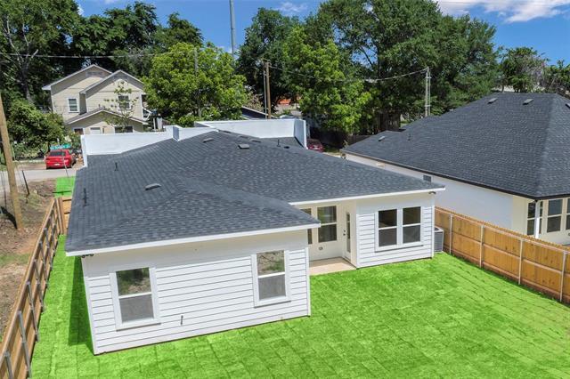 Building Photo - 3900 De Maggio St