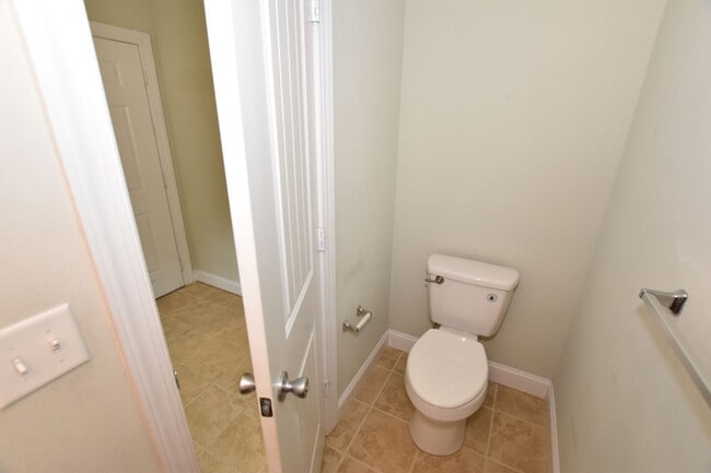 Building Photo - 4923 Krick St