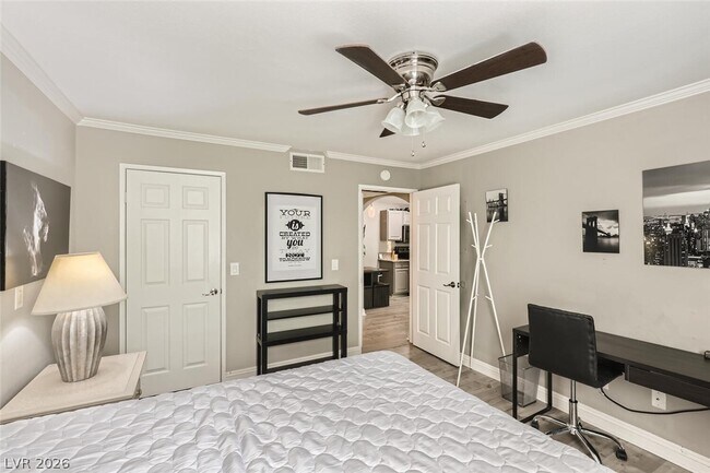 Building Photo - 5146 S Jones Blvd