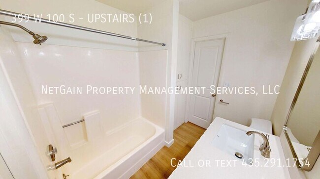 Building Photo - 399 W 100 S