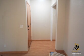 Building Photo - 5333 Primrose Dr