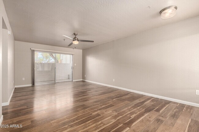 Building Photo - 7494 E Earll Dr