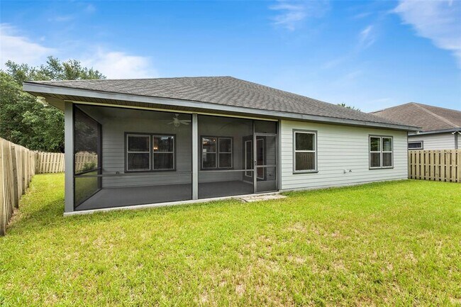 Building Photo - 8376 SW 80th Pl