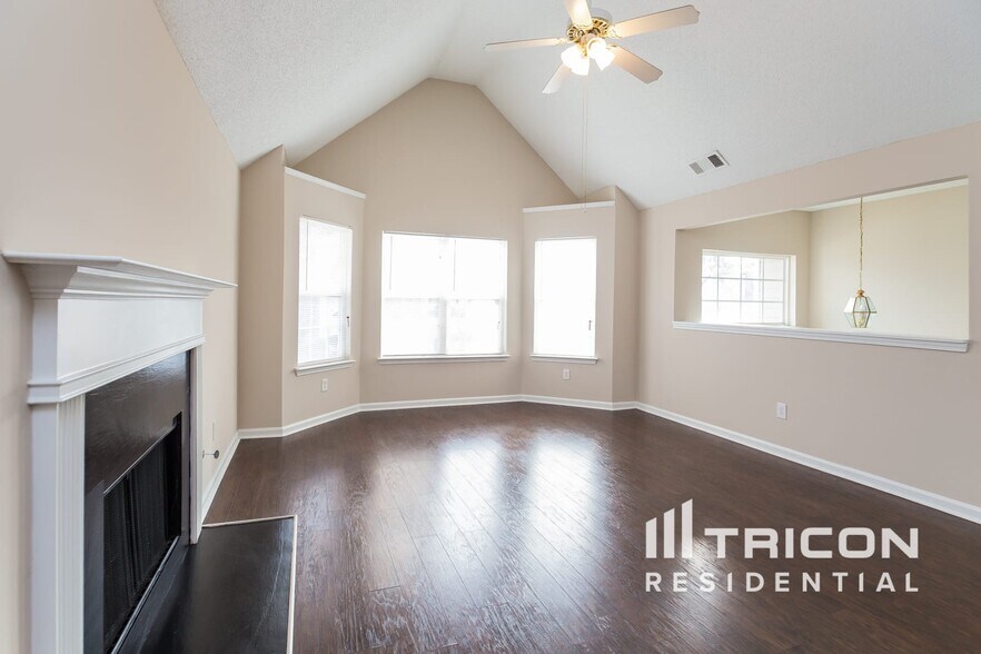 Building Photo - 11569 Registry Blvd