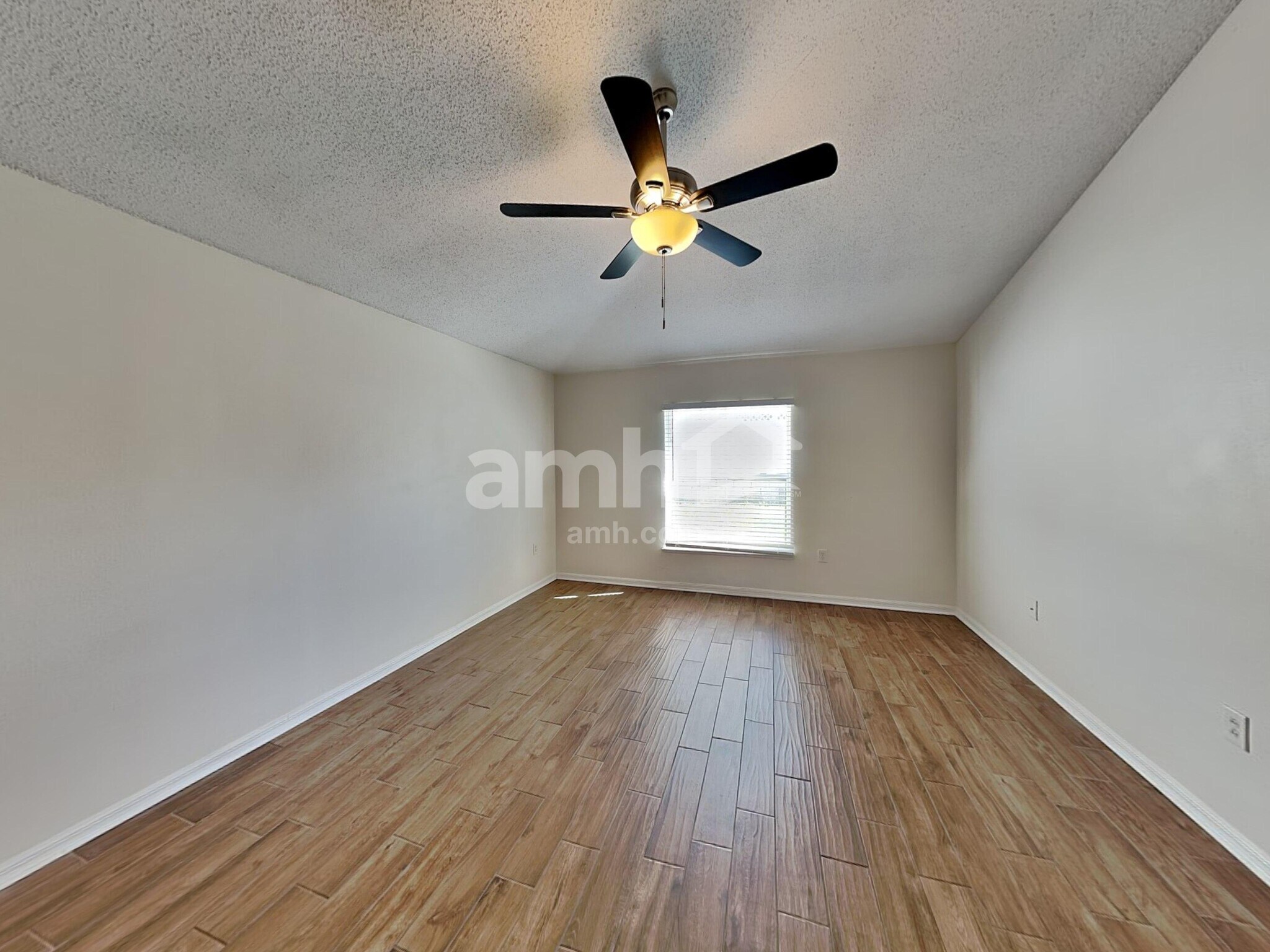 Building Photo - 12904 Brookcrest Pl