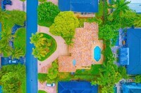 Building Photo - 2808 NE 22nd St