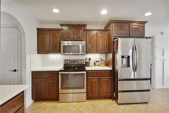 Building Photo - 958 Stone St