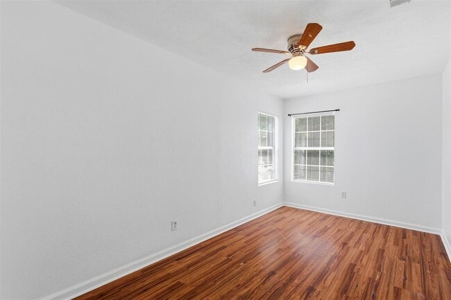 Building Photo - 206 Oscar St