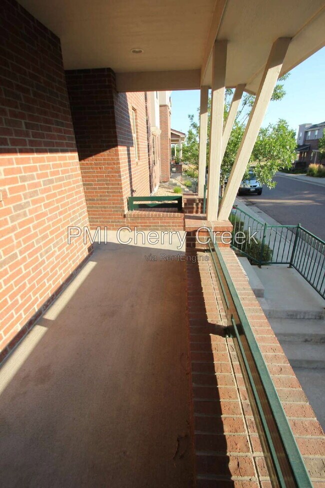 Building Photo - 6385 S Xanadu Way