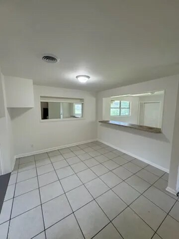 Building Photo - 6750 Snow White Dr