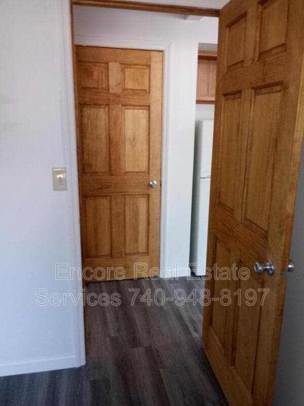 Building Photo - 1236 Green Valley Dr