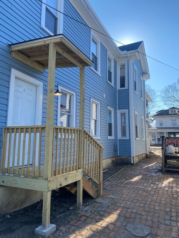 Building Photo - 1020 Jamison Ave SE