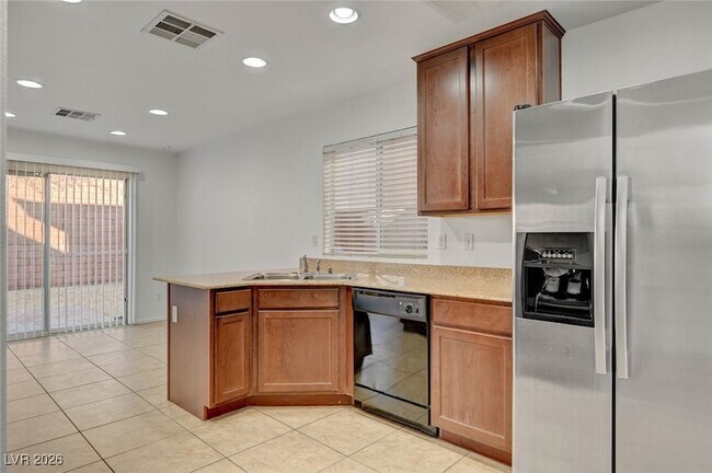 Building Photo - 9947 Corbridge St