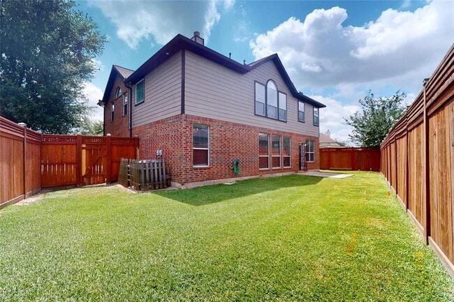 Building Photo - 5106 Laura Lee Ln