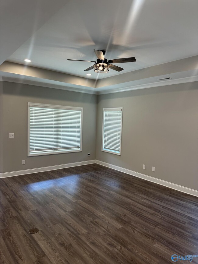 Building Photo - 27312 McKenna Dr