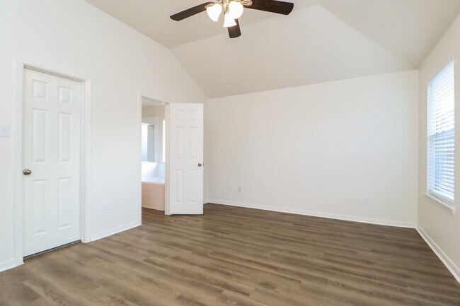 Building Photo - 1506 Imperial Manor Ln