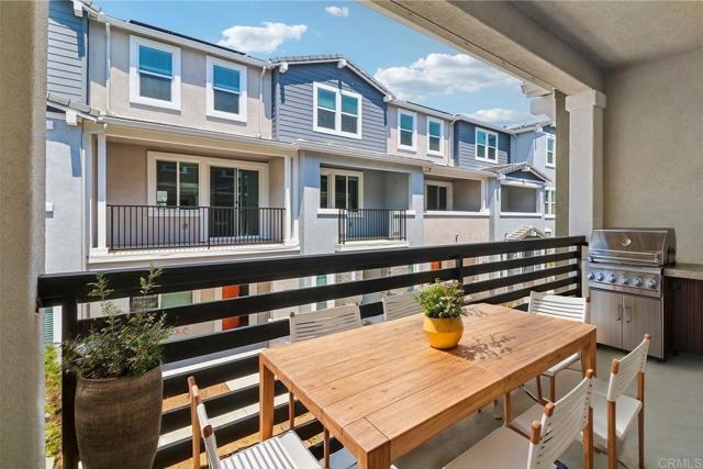 Building Photo - 2206 Saltbush Dr