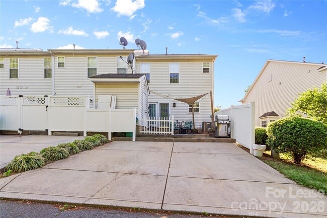 Building Photo - 4103 Christine Ln