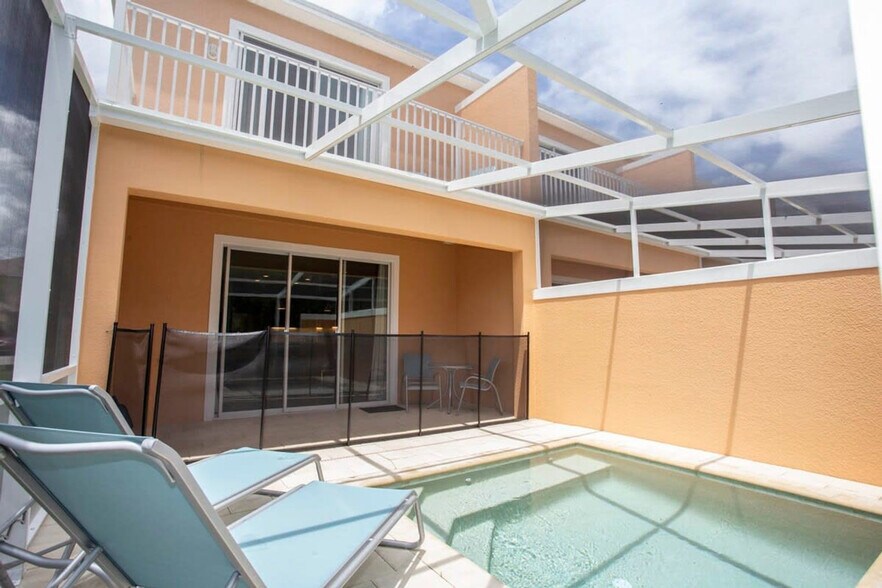 Building Photo - 1440 Retreat Cir