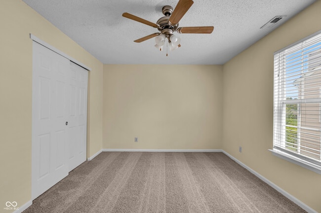 Building Photo - 10187 Hatherley Way