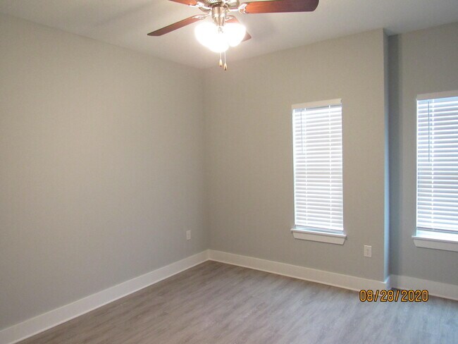 Building Photo - 69 S Sand Palm Rd
