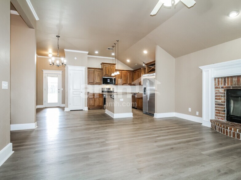 Building Photo - 4913 NW 163rd St