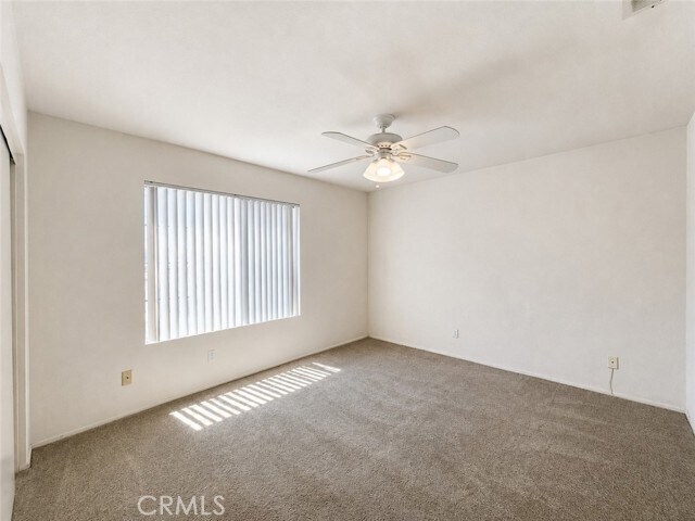 Building Photo - 1850 Tamarack Ln