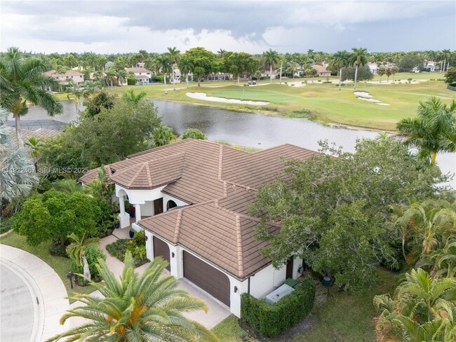 Building Photo - 2589 Mayfair Ln