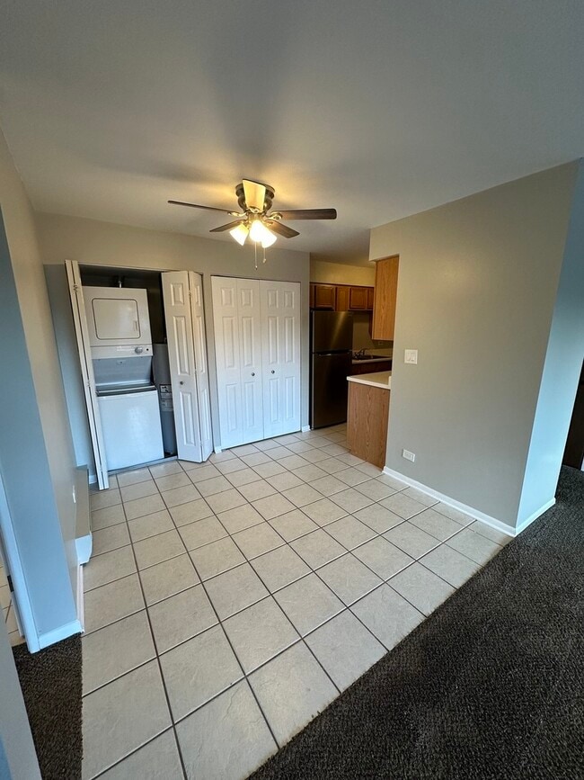 Building Photo - 5728 W 128th St