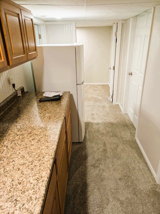 Building Photo - 212 N 3rd St