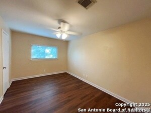 Building Photo - 6734 Honeyridge Ln