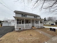 Building Photo - 264 Modoc St