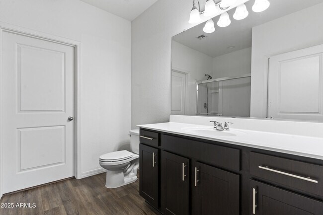 Building Photo - 390 S Verdad Ln