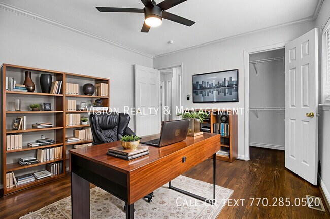 Building Photo - 3447 Pierce St