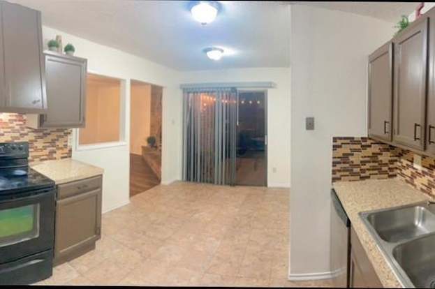 Building Photo - 24115 Anchor Ranch Dr