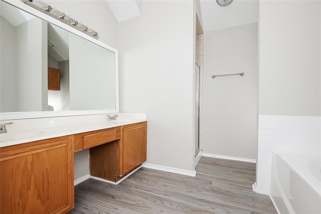Building Photo - 2080 Palomino Trail