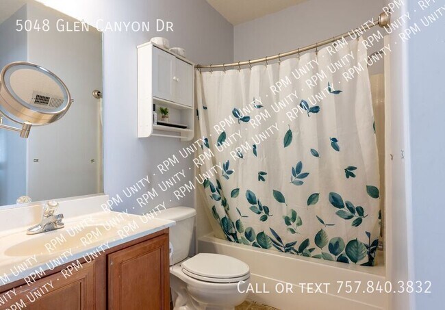 Building Photo - 5048 Glen Canyon Dr