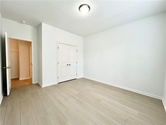 Building Photo - 2409 Ivy Meadow Ln